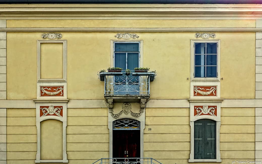 Edificio in stile Liberty a Vicenza in Legione Antonini 28. Foto di Tiziano Casanova