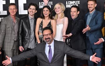 01-a-complete-unknown-cast-red-carpet-los-angeles-ipa - 1