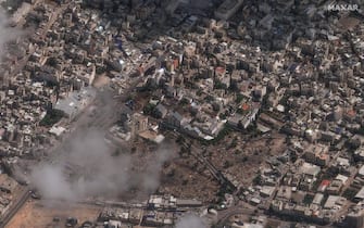 epa10925607 A handout photo made available 18 October 2023 by Maxar Technologies shows a satellite view of Al Ahli hospital after the explosion which occured one day earlier, Gaza, 18 October 2023. According to Palestinian authorities in Gaza hundreds of people have been killed in an airstrike to the hospital in Gaza on 17 October. Israel on 18 October, has denied responsibility and said a Palestinan Islamic Jihad rocket misfire caused the blast. More than 3,000 Palestinians and 1,400 Israelis have been killed according to the Israel Defense Forces (IDF) and the Palestinian Health authority since Hamas militants launched an attack against Israel from the Gaza Strip on 07 October. Israel has warned all citizens of the Gaza Strip to move to the south ahead of an expected invasion.  EPA/MAXAR TECHNOLOGIES Satellite image ©2023 Maxar Technologies  HANDOUT EDITORIAL USE ONLY/NO SALES HANDOUT EDITORIAL USE ONLY/NO SALES