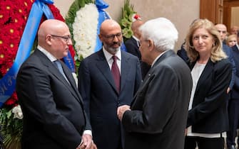 Il Presidente della Repubblica Sergio Mattarella e la Sig.ra Laura rende omaggio alla camera ardente del Presidente Emerito Giorgio Napolitano
(foto di Francesco Ammendola - Ufficio per la Stampa e la Comunicazione della Presidenza della Repubblica)