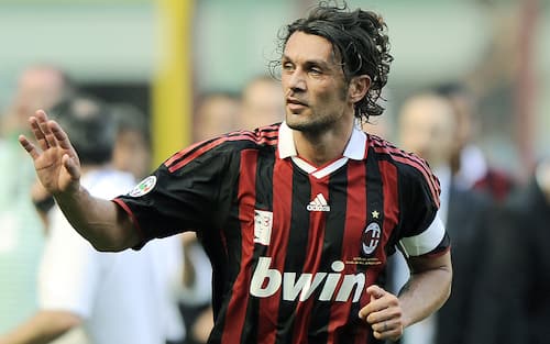 Captain of AC Milan Paolo Maldini at the moment of his definitive farewell at the end of the Italian Serie A soccer match AC Milan against AS Roma at San Siro-Giuseppe Meazza stadium in Milan, Italy on 24 May 2009, during the last day of the 2008-2009 season.
ANSADANIEL DAL ZENNARO
