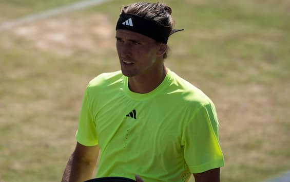 https://static.sky.it/editorialimages/cb0cf3441c9e70575e4c06c4449bf59a4cd76f44/skysport/it/tennis/video/2025/06/12/zverev-moutet-atp-stoccarda-risultato-highlights/IMAGO_zverev_stoccarda.jpg?im=Resize,width=565