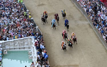 A moment of the historical Italian horse race Palio di Siena, in Siena, Italy, 17 August 2022
ANSA/CLAUDIO GIOVANNINI
