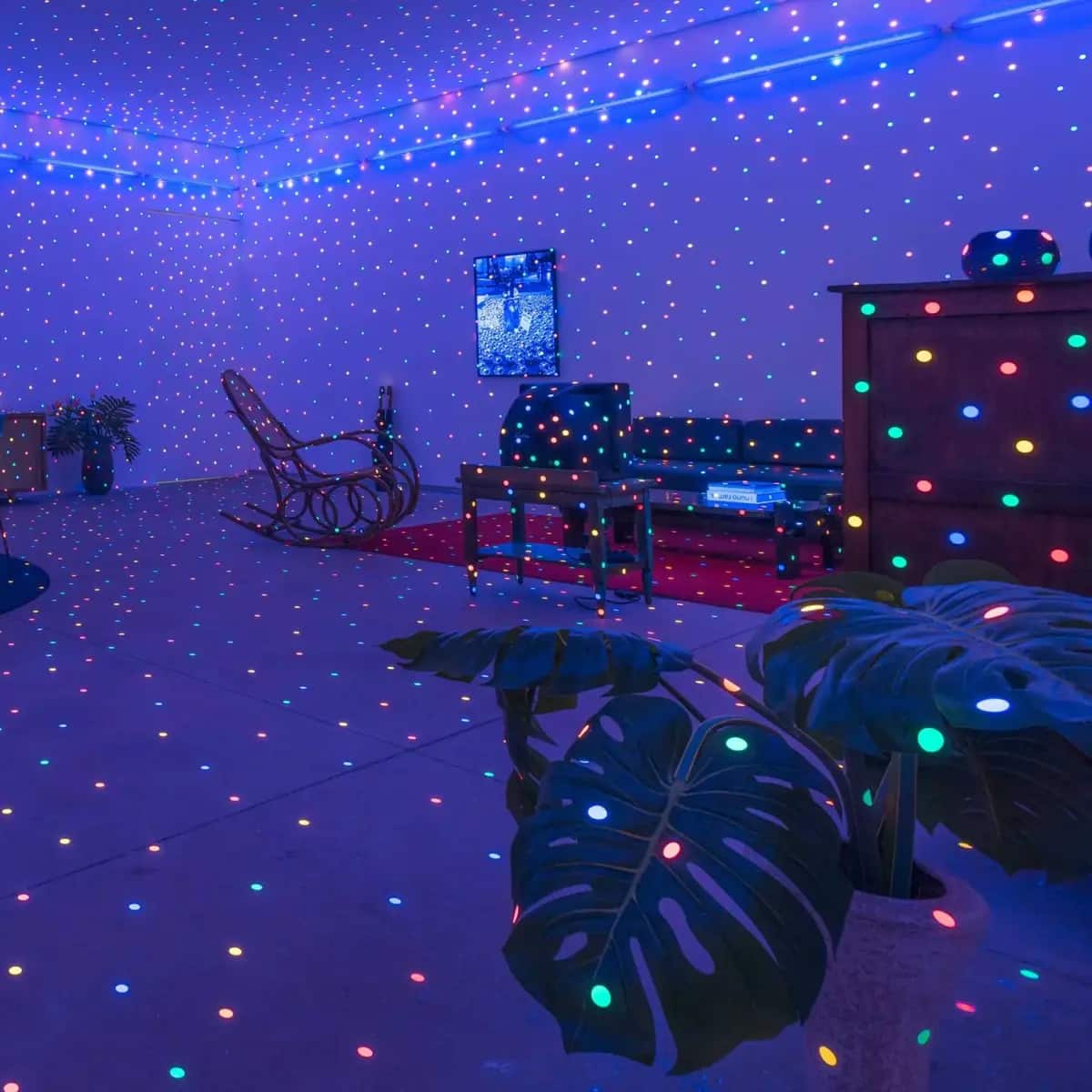 Inhotim_Galeria_Yayoi_Kusama_credito_Daniel_Mansur_2018_DSC8406-1536x1536.jpg.webp