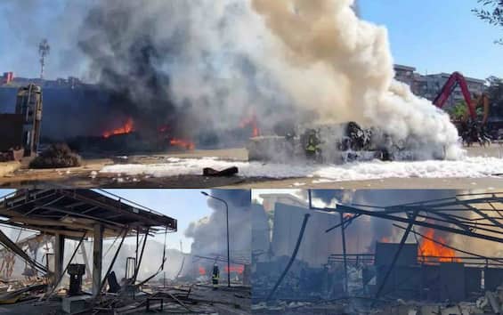 Esplosione a Roma, incendio in distributore di benzina. FOTO