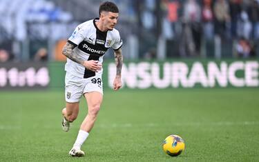 Parma, si ferma Man. Pecchia: "Ha un problema alla schiena"