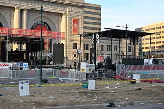 epa11153745 A view of the area around Union Station after a shooting following the NFL Super Bowl LVIII Victory Parade for the Kansas City Chiefs in downtown Kansas City, Missouri, USA, 14 February 2024. According to the Kansas City Missouri police department (KCPD) and KCPD Chief Stacey Graves, shots were fired west of Union Station at the conclusion of the Chiefs rally. Two suspects were detained. Multiple people were shot, with one of them confirmed as deceased.  EPA/DAVE KAUP