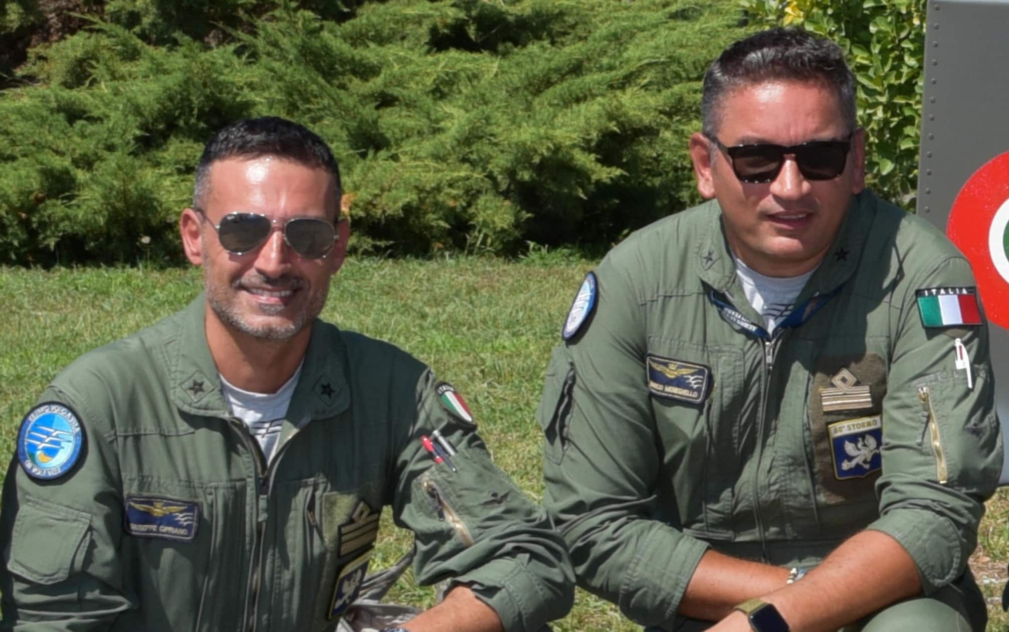Chi erano Giuseppe Cipriano e Marco Meneghello, i piloti morti  nell'incidente aereo di Guidonia | Sky TG24