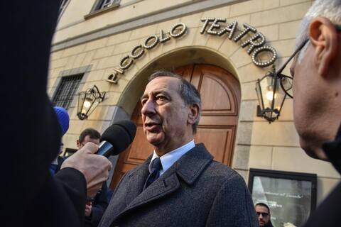 Giuseppe Sala alla camera ardente di Ornella Vanoni al Piccolo Teatro, Milano 23 Novembre 2025
ANSA/MATTEO CORNER