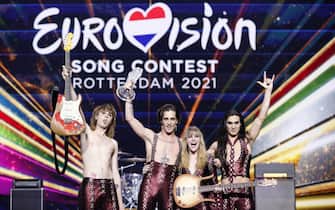epa09221715 Maneskin from Italy with the song 'Zitti E Buoni' reacts after winning the Grand Final of the 65th annual Eurovision Song Contest (ESC) at the Rotterdam Ahoy arena, in Rotterdam, The Netherlands, 22 May 2021. Due to the coronavirus (COVID-19) pandemic, only a limited number of visitors is allowed at the 65th edition of the Eurovision Song Contest (ESC2021) that is taking place in an adapted form at the Rotterdam Ahoy.  EPA/ROBIN VAN LONKHUIJSEN