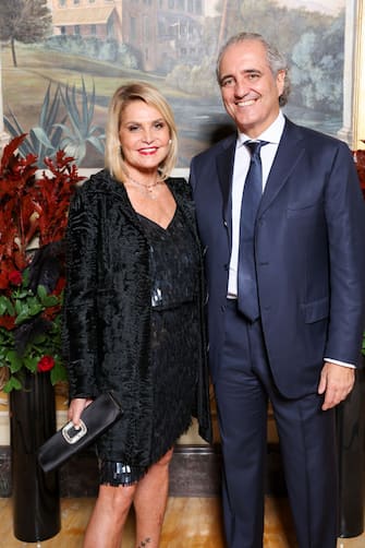 ROME, ITALY - OCTOBER 12: Simona Ventura and Giovanni Terzi attend the photocall ahead of the Red Cross Charity Event during the 17th Rome Film Festival 2022 on October 12, 2022 in Rome, Italy. (Photo by Daniele Venturelli/Daniele Venturelli / Getty Images)