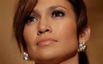 Jennifer Lopez compie 49 anni