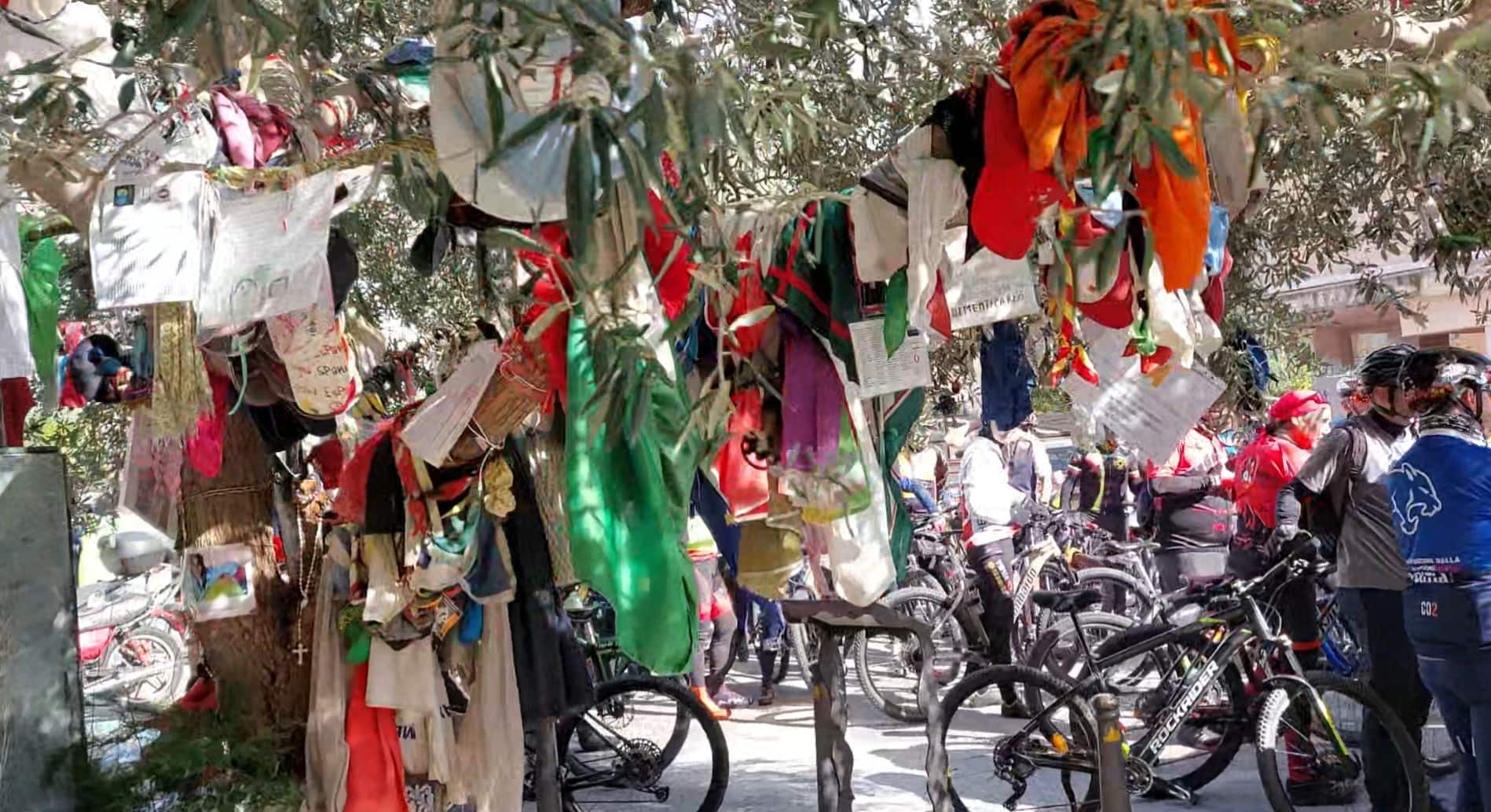 Tappa in via D'Amelio per Pedali contro la mafia