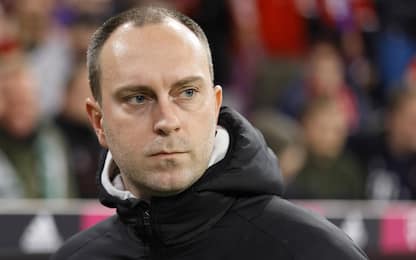 epa10294401 Bremen’s head coach Ole Werner reacts before the German Bundesliga soccer match between FC Bayern Munich and SV Werder Bremen in Munich, Germany, 08 November 2022.  EPA/RONALD WITTEK CONDITIONS - ATTENTION: The DFL regulations prohibit any use of photographs as image sequences and/or quasi-video.