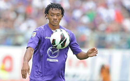 Il giocatore della Fiorentina Juan Cuadrado durante la partita di campionato di Serie A Fiorentina-Palermo, Firenze, 12 Maggio 2013.  Juan Cuadrado of Fiorentina during Italian Serie A soccer match Fiorentina-Palermo, in Florence, Italy, 12 may 2013. ANSA/MAURIZIO DEGL' INNOCENTI
