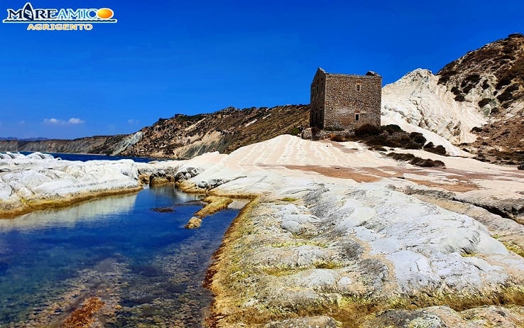 La zona della riserva di Punta Bianca 