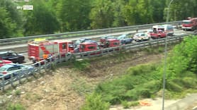 Incidente sull'A1, coinvolta autoambulanza: tre morti