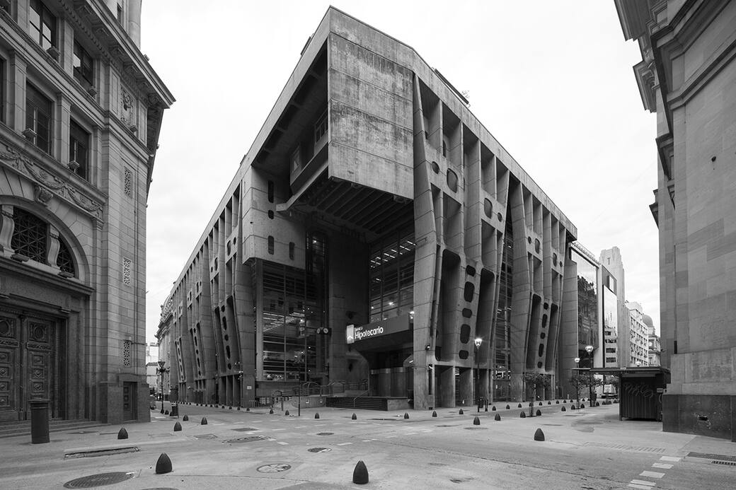 Brutalist_Buenos_Aires_Map_-_Banco_2.jpeg