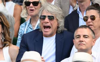 LONDON, ENGLAND - JULY 07: Jon Bon Jovi attends day five of the Wimbledon Tennis Championships at All England Lawn Tennis and Croquet Club on July 07, 2023 in London, England. (Photo by Karwai Tang/WireImage)