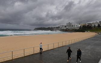 Covid, strade deserte a Sydney per il lockdown