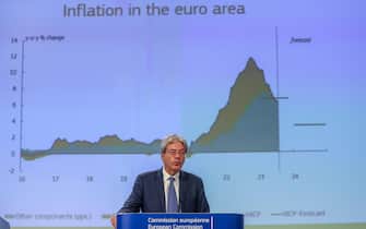 epa10854177  European Commissioner in charge of Economy,  Paolo Gentiloni speaks during a press conference to present the European economic Forecast of Summer 2023 in Brussels, Belgium, 11 September 2023. The EU commission said that the EU economy continues to grow, but with reduced momentum. The forecast revises growth in the EU economy down to 0.8 percent in 2023, from 1 percent projected in the Spring Forecast, and 1.4 percent in 2024, from 1.7 percent. It also revises growth in the euro area down to 0.8 percent in 2023 (from 1.1 percent) and 1.3 percent in 2024 (from 1.6 percent).  EPA/OLIVIER HOSLET