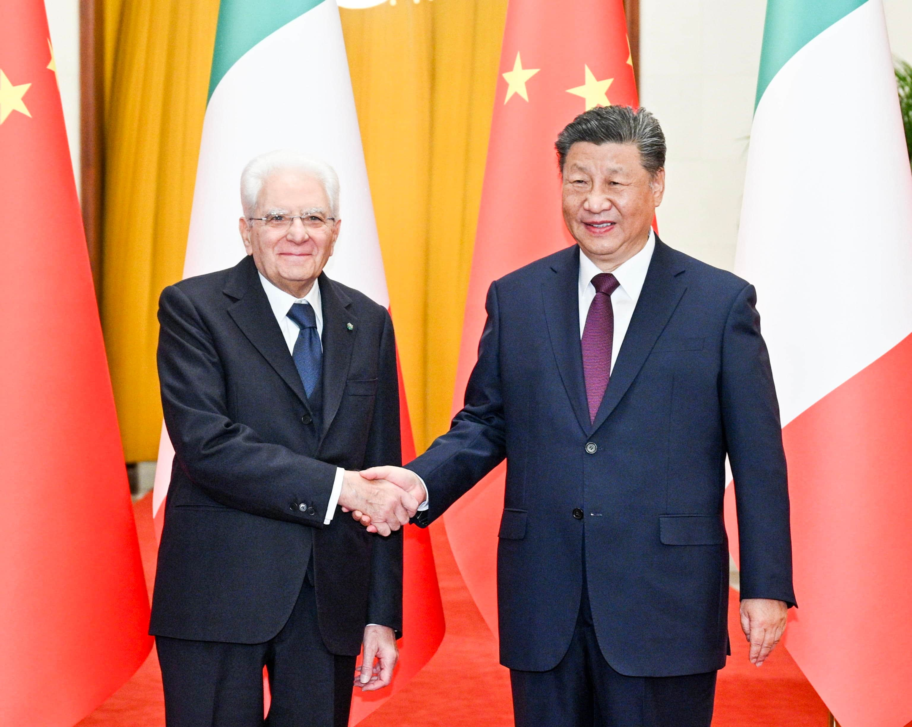 Chinese President Xi Jinping holds talks with Italian President Sergio Mattarella, who is on a state visit to China, at the Great Hall of the People in Beijing, China, 08 November 2024. The Italian president is on a state visit to China from 07 to 12 November 2024.  EPA/XINHUA / LI XUEREN CHINA OUT / UK AND IRELAND OUT  /       MANDATORY CREDIT EDITORIAL USE ONLY