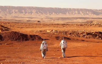 Simulazione di missone su Marte nel deserto del Negev