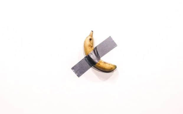 cattelan-banana-2-620x388.jpg