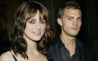 NEW YORK - JUNE 28:  (U.S. TABS AND HOLLYWOOD REPORTER OUT) Actress Keira Knightley and boyfriend Jamie Dornan attend the "King Arthur" world premiere after-party at The Cathedral Church of St. John The Divine, June 28, 2004 in New York City. (Photo by Evan Agostini/Getty Images)