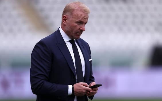 https://static.sky.it/editorialimages/d282568ccdcadb6da357737604b19037a9732914/skysport/it/calcio/calciomercato/2025/04/16/milan-ds-tare-news/tare_imago.jpg?im=Resize,width=565