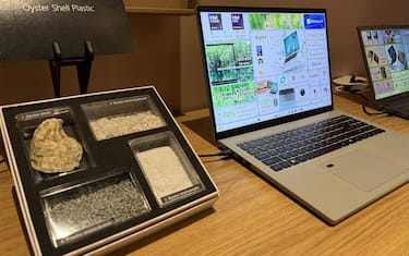 Acer: il pc realizzato con gusci d’ostrica