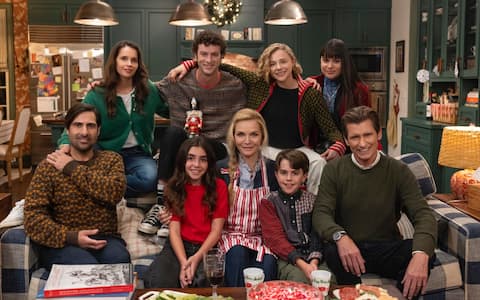 Il cast di OH. WHAT. FUN.