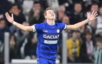 Udinese's Jakub Jankto jubilates after scoring the goal during the Italian Serie A soccer match Juventus Fc vs Udinese Calcio at Juventus Stadium in Turin, Italy, 15 October 2016.
ANSA/ALESSANDRO DI MARCO