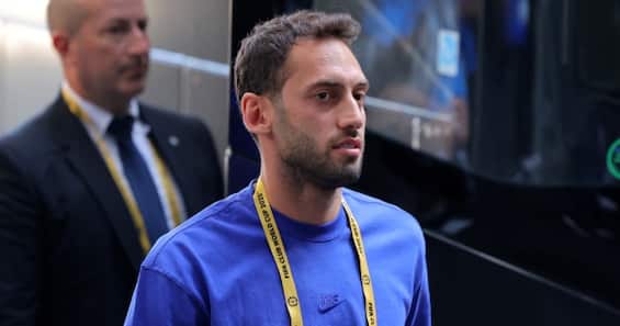 https://static.sky.it/editorialimages/d2e9578b575bda2adf384656b2495abbd5b0d0a1/skysport/it/calcio/mondiale-per-club/2025/06/26/inter-calhanoglu-pavard-infortuni-news/ipa_calhanoglu_inter_social.jpg?im=Resize,width=565
