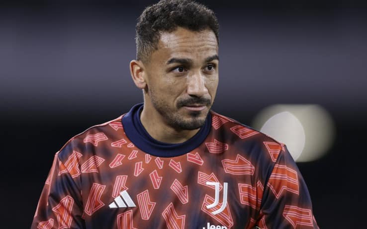 عودة دانيلو لصفوف يوفنتوس في مباراة أتلانتا لتعزيز فرص الفريق في التأهل لدوري أبطال أوروبا