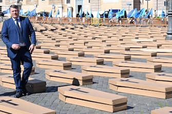 Il segretario generale della UIL, Pierpaolo Bombardieri nel corso dell'iniziativa 'Mille bare a Piazza del Popolo' per ricordare le vittime del lavoro a Roma, 19 marzo 2024. 
 ANSA/MAURIZIO BRAMBATTI