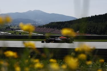 Verstappen cala il tris in Austria