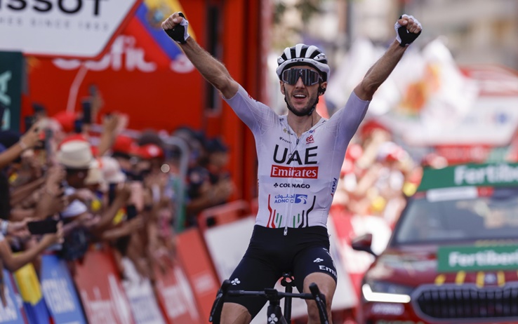 Vuelta, Yates vince la 9^ tappa