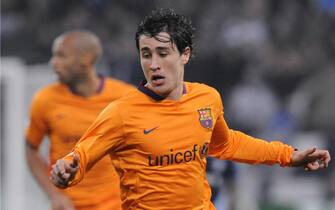 Barcelona's striker Bojan Krkic runs with the ball during the Schalke 04 (Germany) vs FC Barcelona (Spain) Champions League quarter-final football match in Gelsenkirchen 01 April 2008. Barcelona won 1 to 0. AFP PHOTO JOHN MACDOUGALL (Photo credit should read JOHN MACDOUGALL/AFP via Getty Images)