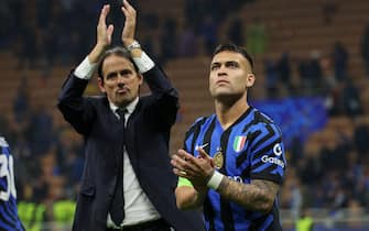 FC Inter Milan's forward Lautaro Martínez and FC Inter Milan's coach Simone Inzaghi  greet their supporters following the UEFA Champions League semifinal 2nd leg between Inter Milan and FC Barcelona at Giuseppe Meazza Stadium in Milan, Italy, 6 May 2025. PHOTO / ROBERTO BREGANI