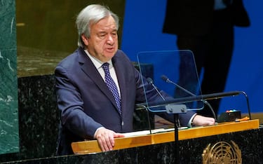 epa11031175 Secretary General of the United Nations, Antonio Guterres, speaks during the 75th anniversary of the Universal Declaration of Human Rights and Human Rights Prize award ceremony at the United Nations Headquarters in New York, New York, USA, 15 December 2023. The Universal Declaration of Human Rights was proclaimed by the United Nations General Assembly on 10 December 1948 in Paris.  EPA/SARAH YENESEL