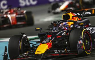 JEDDAH STREET CIRCUIT, SAUDI ARABIA - MARCH 09: Max Verstappen, Red Bull Racing RB20 during the Saudi Arabian GP at Jeddah Street Circuit on Saturday March 09, 2024 in Jeddah, Saudi Arabia. (Photo by Andy Hone / LAT Images)