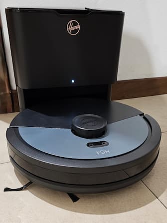 Robot aspirapolvere e lavapavimenti HG4 HYDRO PRO