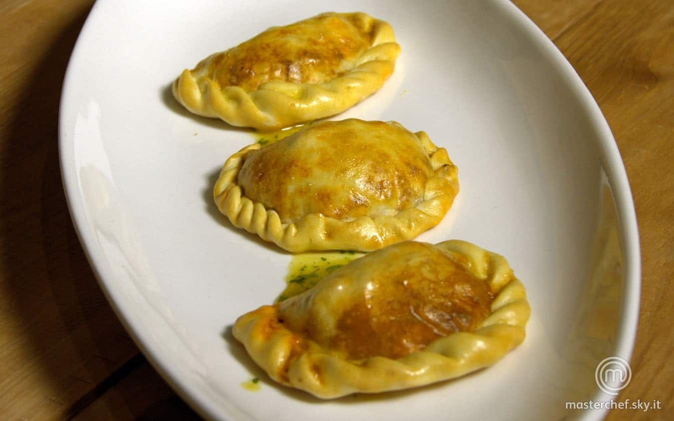 Panzerotti al forno con salsa alla senape