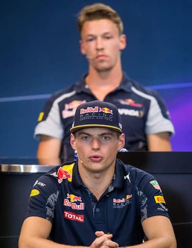 Daniil Kvyat - Verstappen (Barcellona 2016)