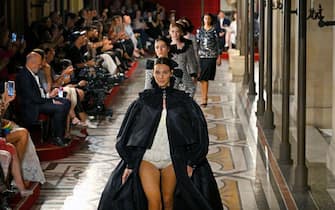 00_chanel_haute_couture_sfilata_2024_2025_getty - 1