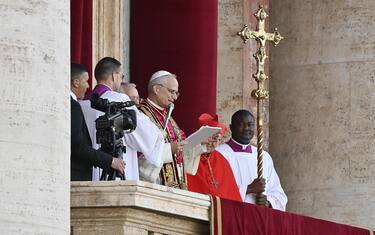 La pace al centro del suo primo discorso