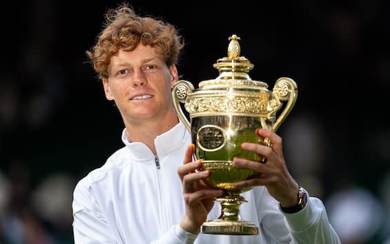 Esempio Jannik Sinner, un italiano come tanti. Solo che ha vinto Wimbledon