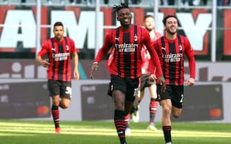AC Milan s Rafael Leao (C)   jubilates with his teammates after scoring goal of 1 to 0   during the Italian serie A soccer match between AC Milan and Sampdoria at Giuseppe Meazza stadium in Milan, 12 February 2022.
ANSA / MATTEO BAZZI