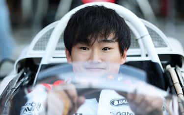 14) YUKI TSUNODA (Red Bull)